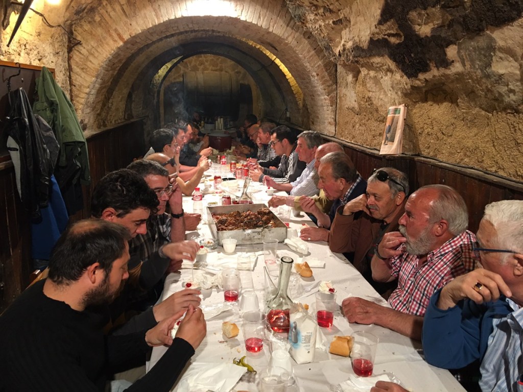 Asamblea peña el Alboroto. Aranda de Duero. Burgos. Castilla y León.&nbsp;23.4.2017