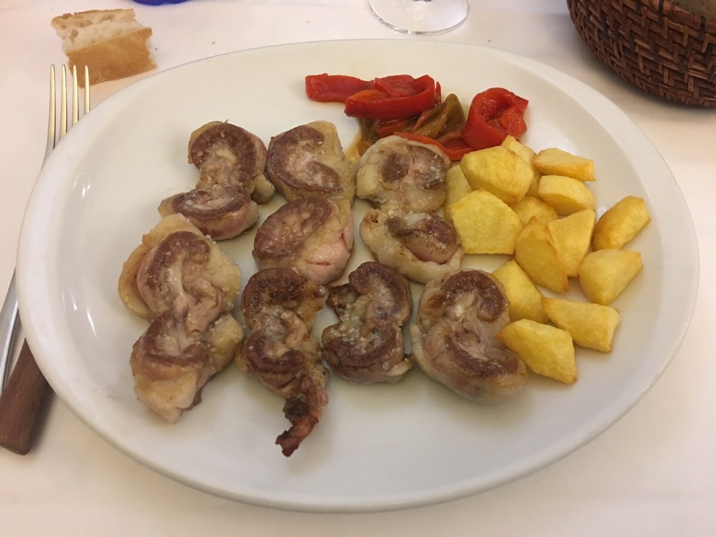 Riñones de almuerzo. Mesón Nuevo Coto. Marzo&nbsp;2018