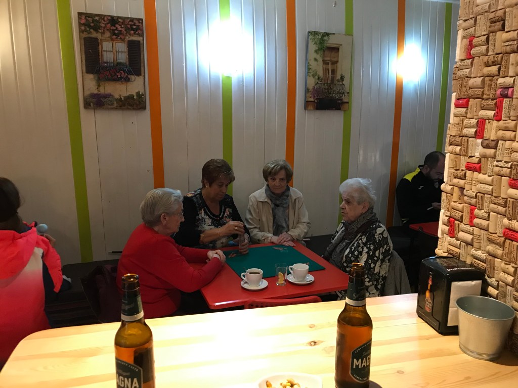 Partida de Cartas en bar Caracoles. Aranda de Duero. Burgos. Castilla y León.&nbsp;12.1.2019