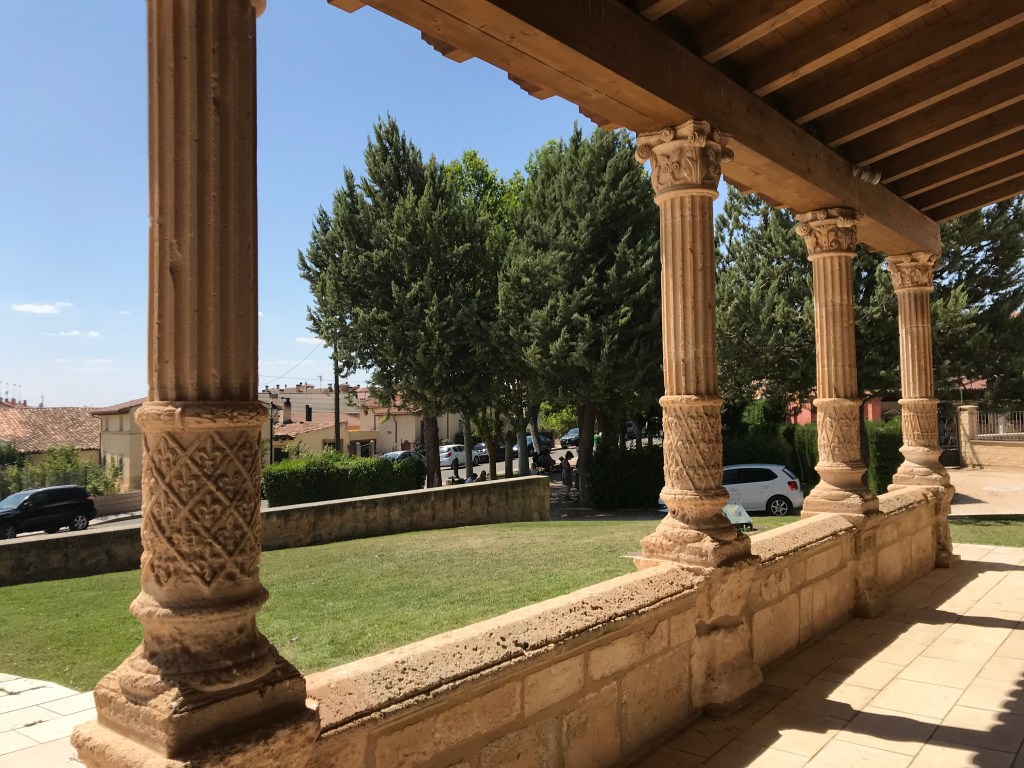 Salida de la Iglesia día de San Bartolomé. Sinovas. Burgos. Castilla y León. Agosto&nbsp;2019.