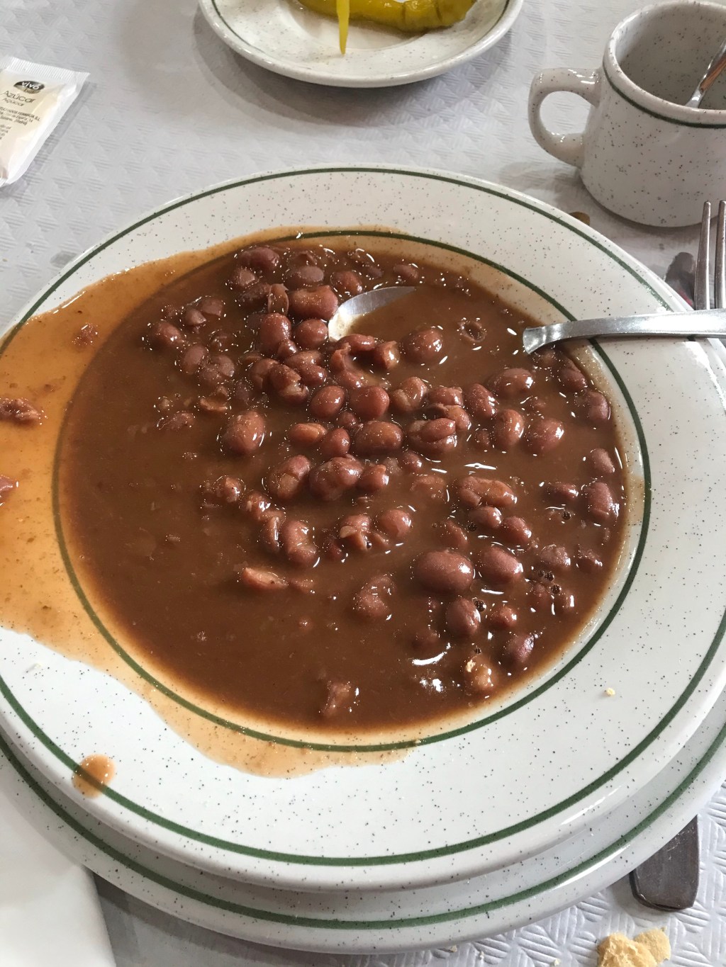 Olla Podrida con Alubias de Ibeas en Arlanzón. Burgos. Castilla.&nbsp;2.2.2020