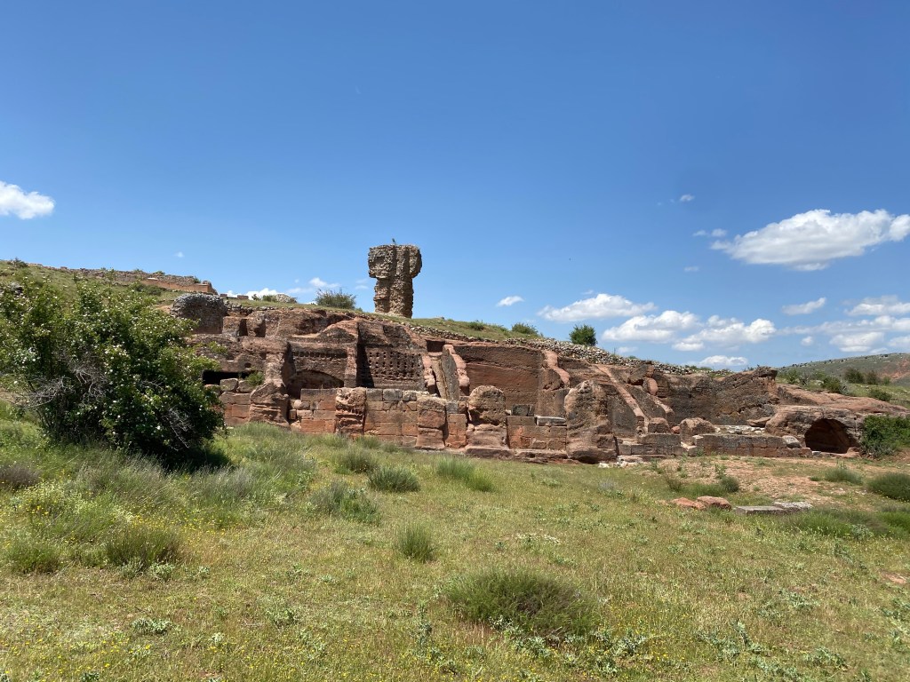 Iglesia y yacimiento de Tiermes, Soria, Castilla y León.&nbsp;12.6.2021