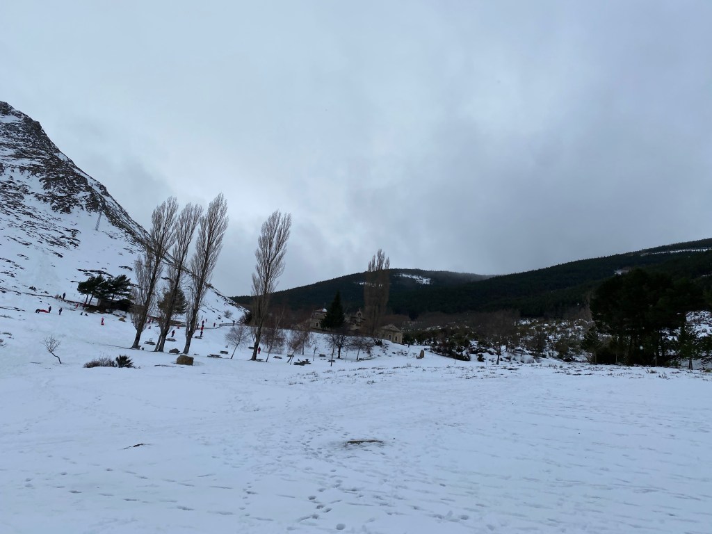 Virgen del Brezo desde ladera abajo. Palencia. Castilla y León.&nbsp;7.12.2021