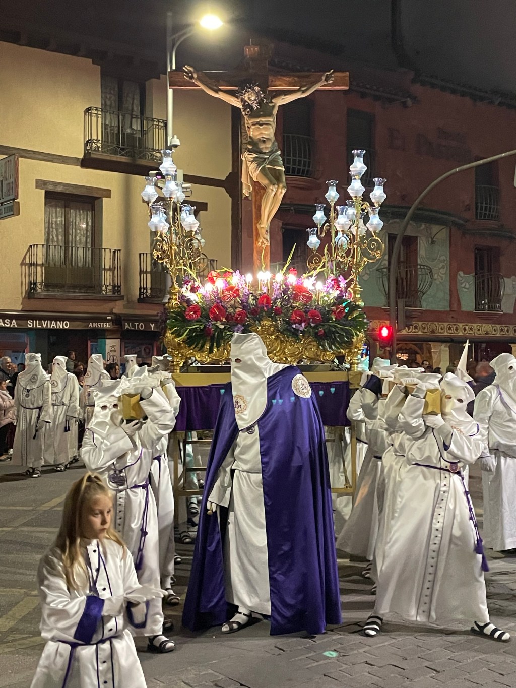 Procesión larga de Viernes Santo. Detalles y Vídeos. Aranda de Duero. Burgos. Castilla y León.&nbsp;07.04.2023